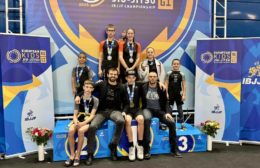 Снимка след награждаването